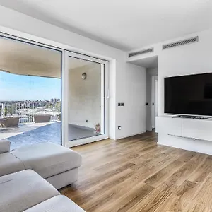 https://penthouse-terrace-piranesi-4pax-wifi.italymilanhotels.net
